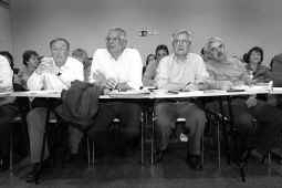 El PSC aprueba unas listas  con el 42% de mujeres de elección probable José Borrell ocupa la segunda plaza en Barcelona, tras Narcís Serra