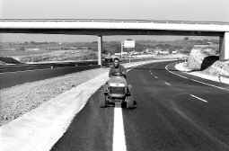 Arias-Salgado no inaugura la variante de Cervera por temor a las protestas