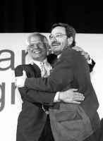 Serra y Borrell coinciden por primera vez en la campaña y piden el apoyo de toda la izquierda