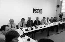 El PSC acuerda por unanimidad reforzar el liderazgo de Pasqual Maragall en el partido