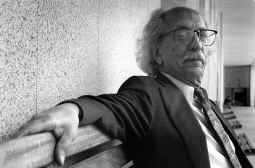 "Leo cosas que nadie ha leído en tres mil años"