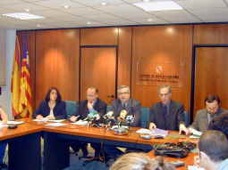 La Generalitat pacta con el Gobierno balear una política lingüística y cultural común