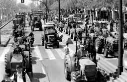 La protesta de Unió de Pagesos colapsa Lleida y causa retenciones en las carreteras
