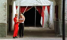 Detenidos los dueños de dos circos itinerantes por explotar a inmigrantes indocumentados