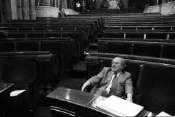 El PP logra fondos públicos para ganarse a entidades cívicas próximas a CiU