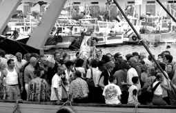 Los pescadores de la Barceloneta homenajean a la Virgen del Carmen