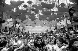 Comtes Bell-Lloc, con los Simpson, gana el premio de decoración de Sants