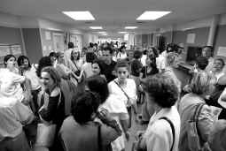 Enseñanza comunica su destino a 1.000 profesores interinos de los 4.500 que hay según los sindicatos