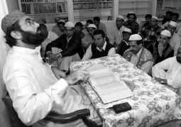 Los musulmanes del Raval rezarán en un local de una parroquia católica