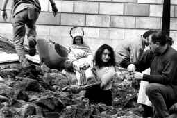 Pesebre vegetal en la plaza de Sant Jaume