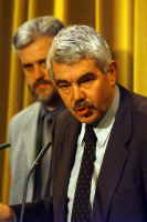 Maragall presenta un presupuesto alternativo con 1,8 billones para inversiones