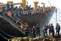 Bush amenaza a Irak con más ataques si sigue fabricando armas de destrucción masiva