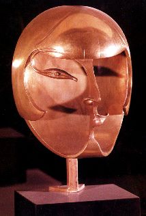 Kiki de Montparnasse (1928), del escultor Pablo Gargallo.