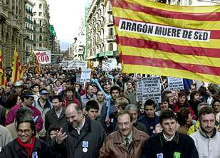 200.000 manifestantes en Barcelona contra el Plan Hidrológico