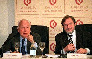 Jesús de Polanco y Juan Luis Cebrián, durante la presentación de resultados de PRISA, ayer.