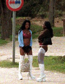 Prostitutas en la Casa de Campo, en Madrid.