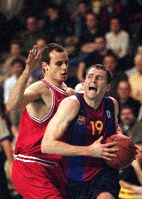 Jiménez y Karnisovas, durante el partido de ayer.