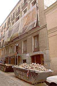 Edificio de la calle de la Bola, número 8.
