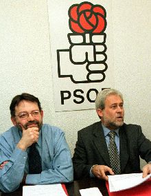 Puig (izquierda) y Pascual Azorín, en la reunión de ayer.