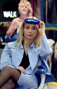 La dentista Christina Yakodivou, ayer, en su clínica de Atenas.