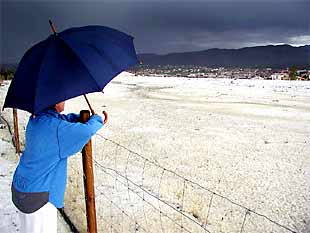 Granizo en Banyoles, apagón en Girona