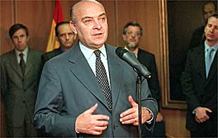 El ministro de Economía argentino, Domingo Cavallo, durante su reciente visita a Madrid.