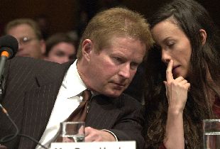 Don Henley y Alanis Morissette, ayer en Washington.