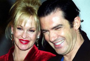 Antonio Banderas y Melanie Griffith en el estreno de  Spy kids.