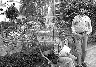 Pía Olmedo y Sergio Burgos, dos de los afectados por el  botellón .