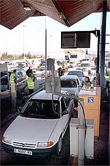 Una de las pitadas de protesta en el peaje de Mollet.