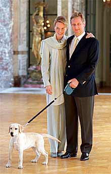 Mathilde y Philippe, ayer, tras el anuncio del embarazo.