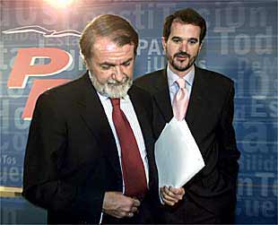   Mayor Oreja fracasa en su intento de convertirse en el 'lehendakari' del cambio  