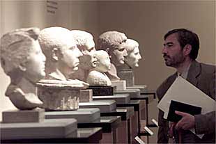 Un aspecto de la exposición    Retratos romanos de la Bética,   que se inauguró ayer en Sevilla. 