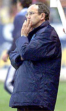 Javier Irureta, durante un encuentro en el Bernabéu.