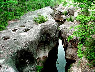   Mueren ahogados dos niños que practicaban deportes de aventura en Barcelona  