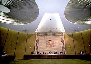 Un momento de la vista celebrada ayer en la Sala Primera del Tribunal Constitucional.