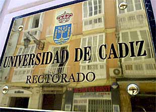 Fachada del edificio del rectorado de la Universidad de Cádiz.