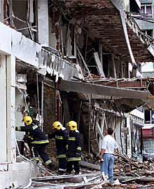   ETA hace estallar un coche bomba en Logroño con unos 30 kilos de explosivo  