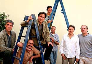 El director y los actores de  Don Juan,  fotografiados ayer.