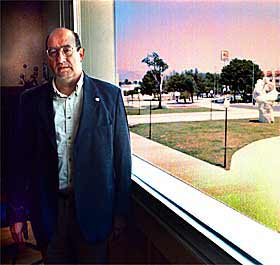 Salvador Ordóñez, tras la entrevista.