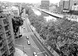 La contrarreloj del Tour femenino discurrirá por el Campo Volantín de Bilbao.