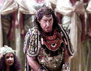 El barítono Sherrill Milnes, en una escena de la ópera  Aida .