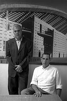 Los arquitectos Antonio Cruz y Antonio Ortiz.