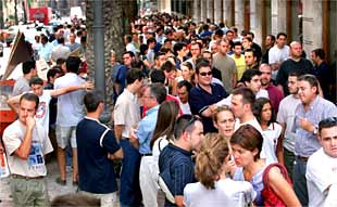 Colas de final europea para ser accionista