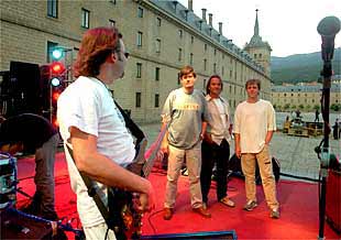 La lonja del monasterio se llena de secretos