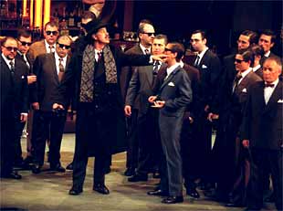 Una escena de la ópera    Rigoletto,  que se estrena hoy en la Quincena Musical de San Sebastián.