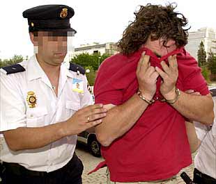 'Eloy, de ésta te hacen comisario'