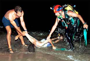 Ahogados a 20 metros de la playa