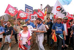 La 'marcha azul' entró a Francia el pasado lunes por la localidad de Somport (Huesca).