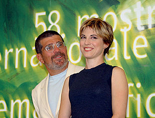 David Mamet y Rebecca Pigdeon, en la presentación de  Heist  en Venecia.
